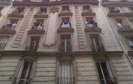 PARIS 11 - 75011 <br>M&eacute;tro FAIDHERBE CHALIGNY L 8  <br>Bureaux &agrave; vendre 98 m²
