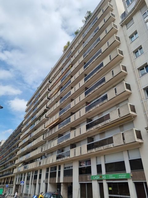 PARIS 12 - 75012 Bureaux à vendre 112 m²