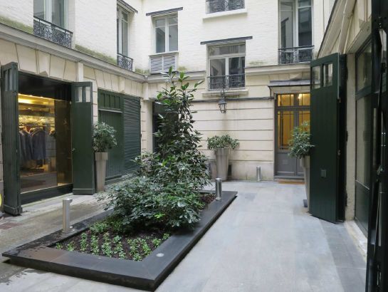 Bureaux A Vendre Paris 08 75008 82 M 5248