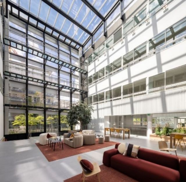 bureaux à vendre ST-OUEN, 6 684 m²