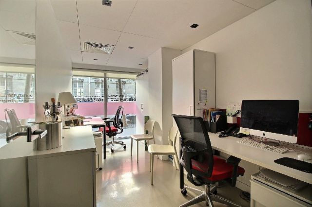 bureaux à vendre PARIS 16, 489 m²
