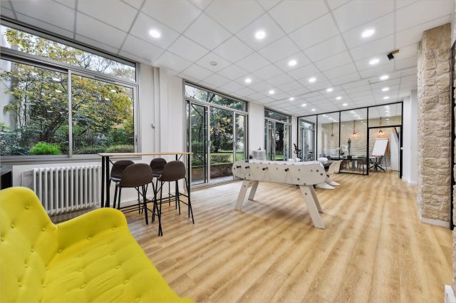 bureaux à vendre PARIS 17, 121 m²