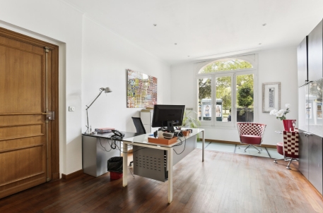 bureaux à vendre PARIS 16, 123 m²
