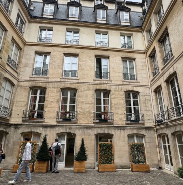 bureaux à vendre PARIS 04, 299 m²