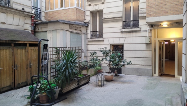 bureaux à vendre PARIS 08, 225 m²