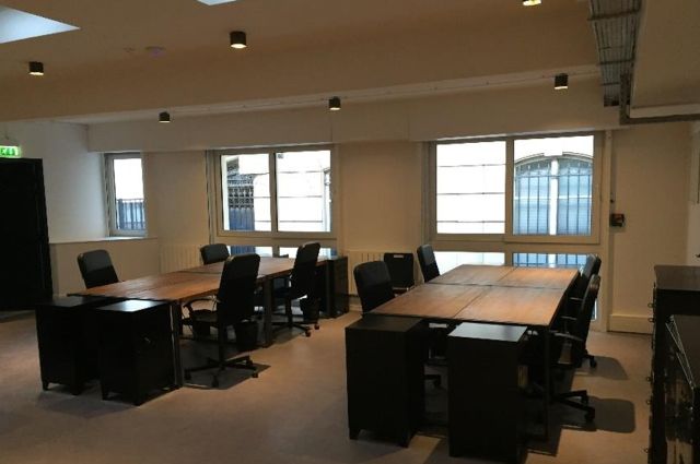 Bureaux à vendre PARIS 10 75010- Photo 1