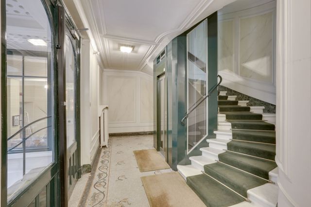 Bureaux à vendre PARIS 08 75008- Photo 2