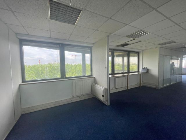Bureaux à vendre ASNIERES-SUR-SEINE 92600- Photo 4